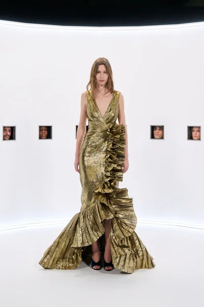 Look 39